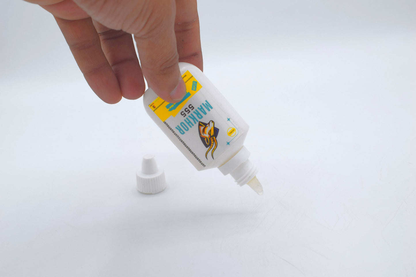 Multipurpose Glue Markhor-555